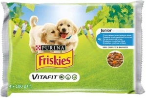 Nestlé Friskies dog Junior s kuraťom a mrkvou v šťave kapsička 4x100 g