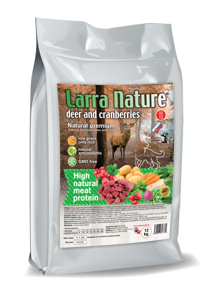 Larra Nature Jeleň a Brusnice Superprémium 22/123x12kg