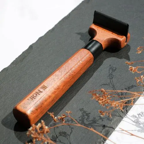 EBI NOIR JAPANDI Vyčesávací hřeben podsady a mŕtvej srsti 16,6x5x3cm